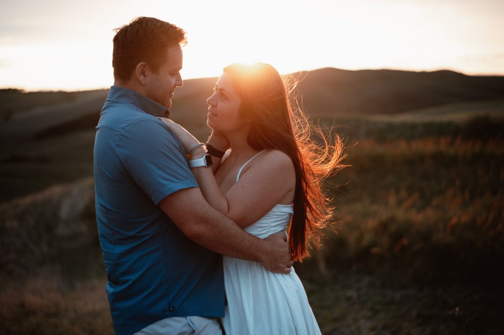ELOPEMENT COUPLE PHOTOGRAHER TUSCANY