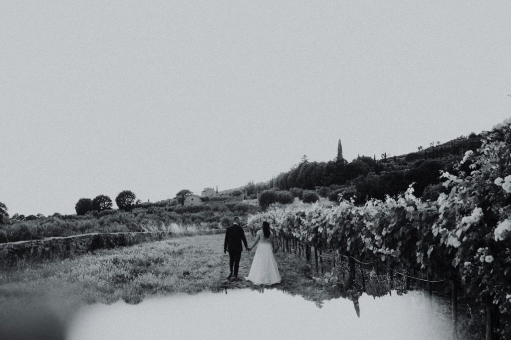 INTIMATE WEDDING TUSCANY AND DOLOMITES