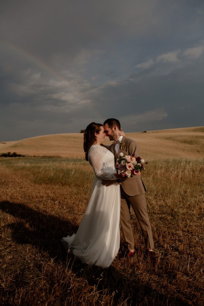 wedding and elopement photographer in tuscany