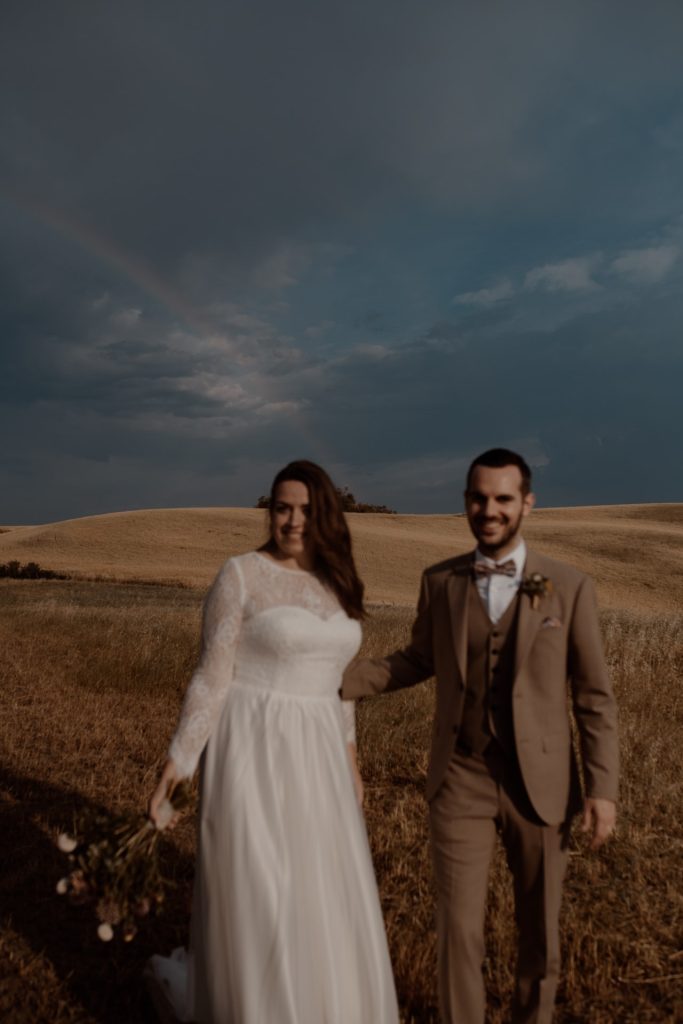 wedding and elopement photographer in tuscany