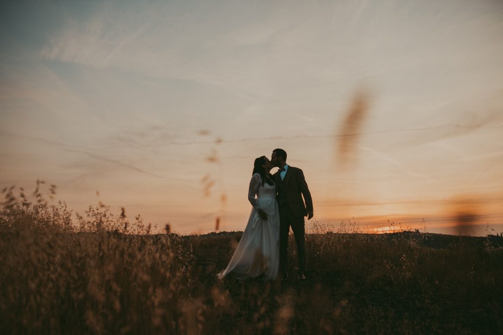 wedding and elopement photographer in tuscany