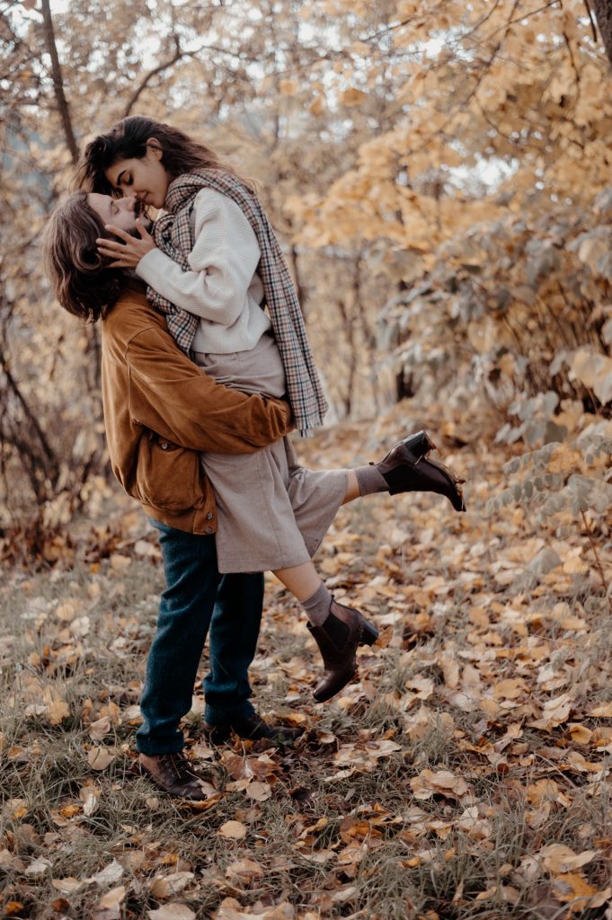 ENGAGEMENT PHOTOGRAPHER TUSCANY