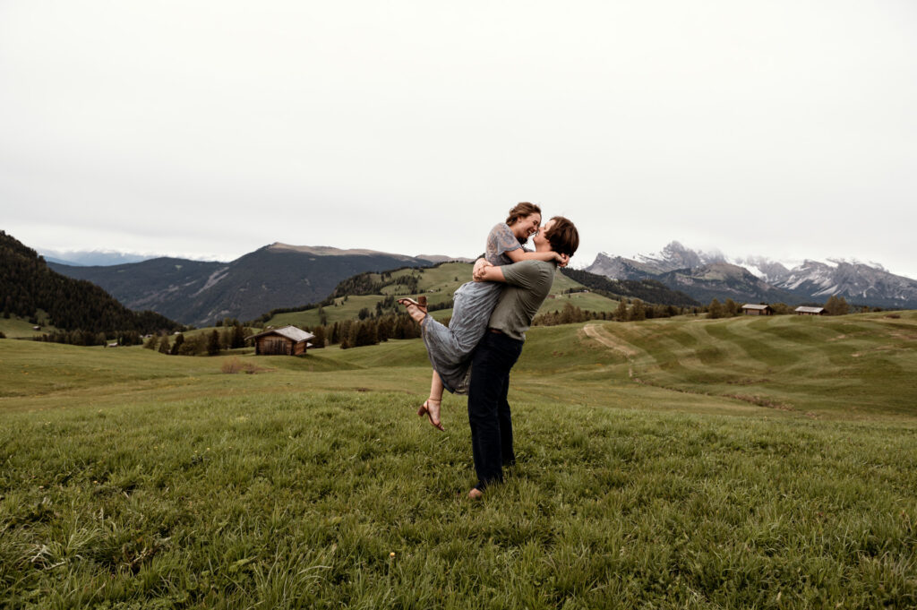 elopement photographer in dolomites