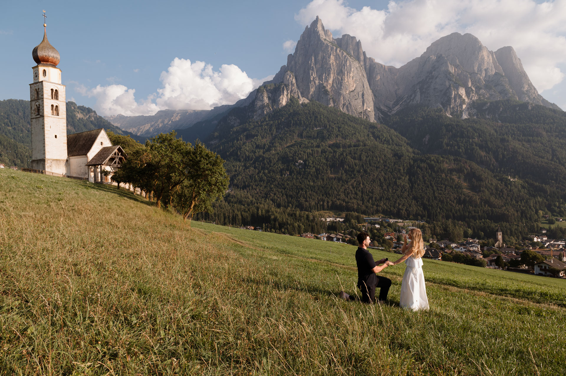 elopement photographer in dolomites