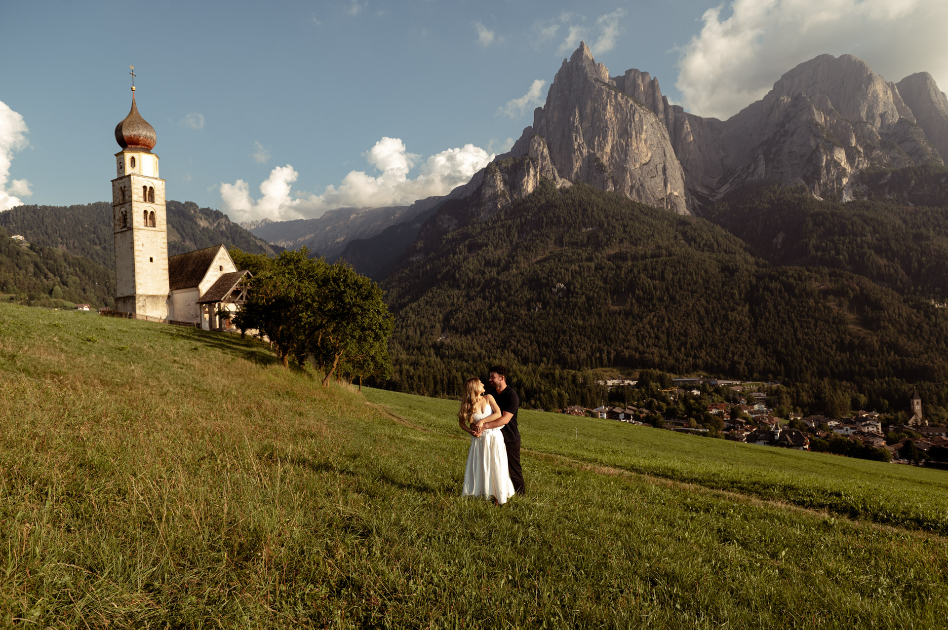 elopement photographer in dolomites